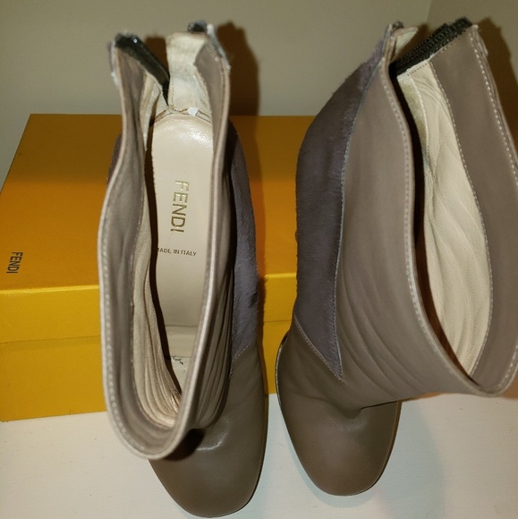 Fendi booties 8T3854 GQN F0TMC - Picture 6 of 8